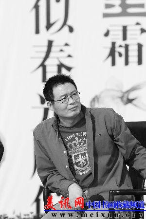 中国文坛被指太功利 作家批出版界平庸弱智