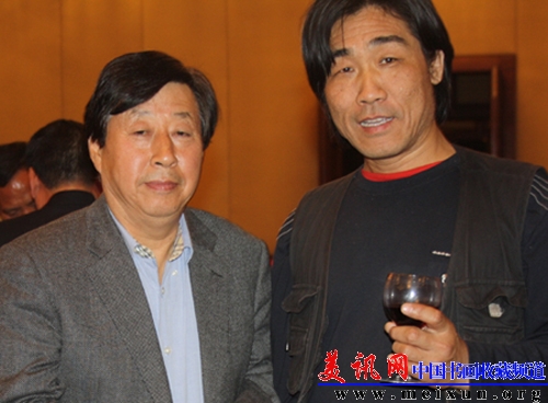 中国美术家协会主席刘大为（左）画家魏守东（右）.jpg