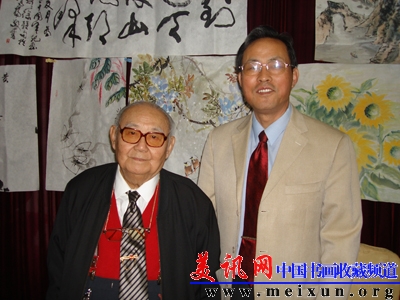 与齐白石的弟子娄师白在政协礼堂留影.JPG