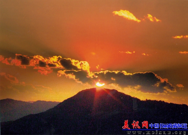 云南元阳-夕阳无限好 2009年.jpg