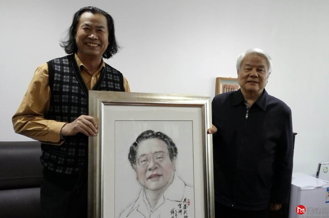 viewfile_f=02F462292266FC21173743DE6FD2BA15A3BCD0A02F425DCEC