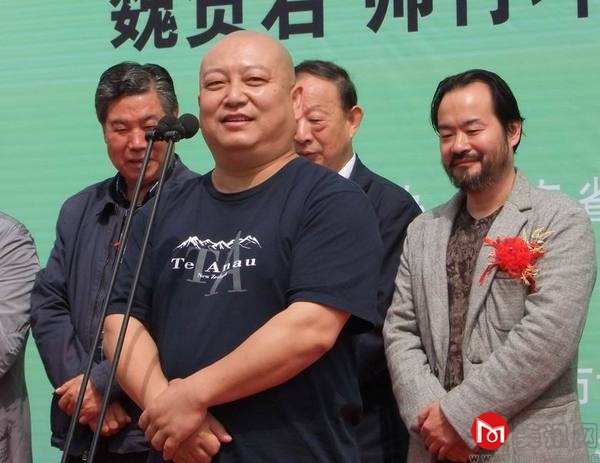 1219066022644a4eb3ecc7ca44fa4a67_th (1).jpg