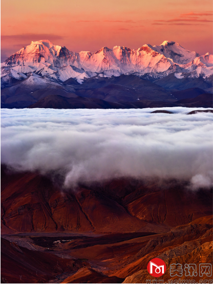 卓奥友峰云海  80X60cm.png